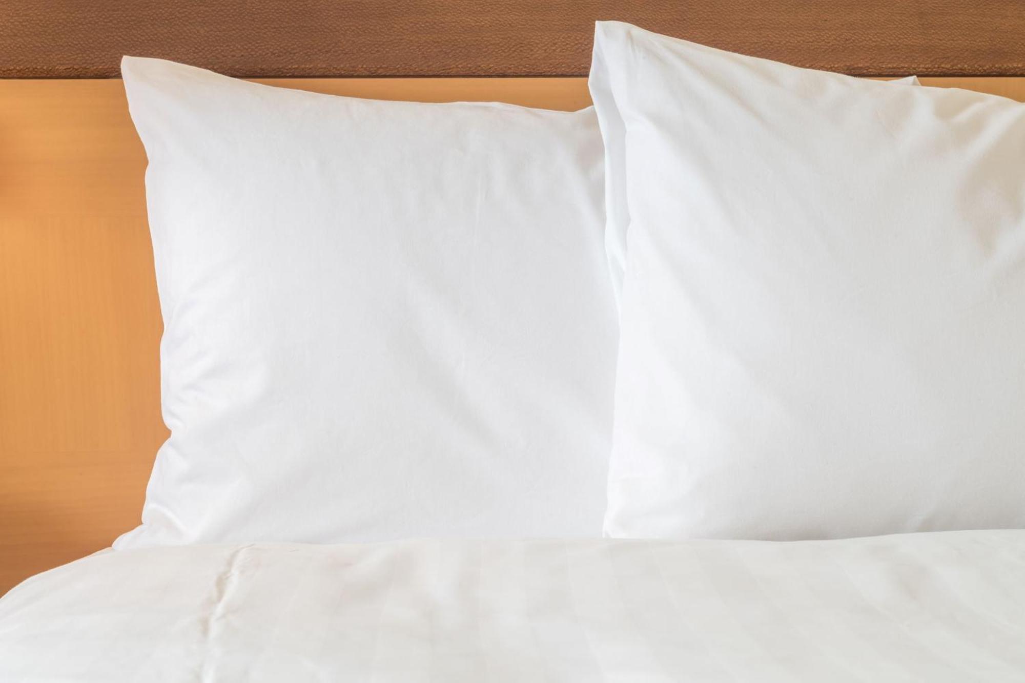 Holiday Inn Express & Suites By Ihg Altoona By Ihg Экстерьер фото